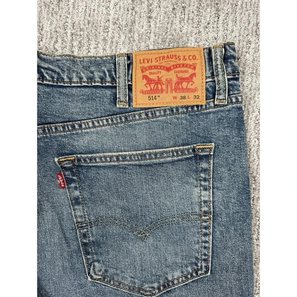 Levis 514 Jeans Mens 38x32 Blue Denim Straight Fit Logo Casual Pockets